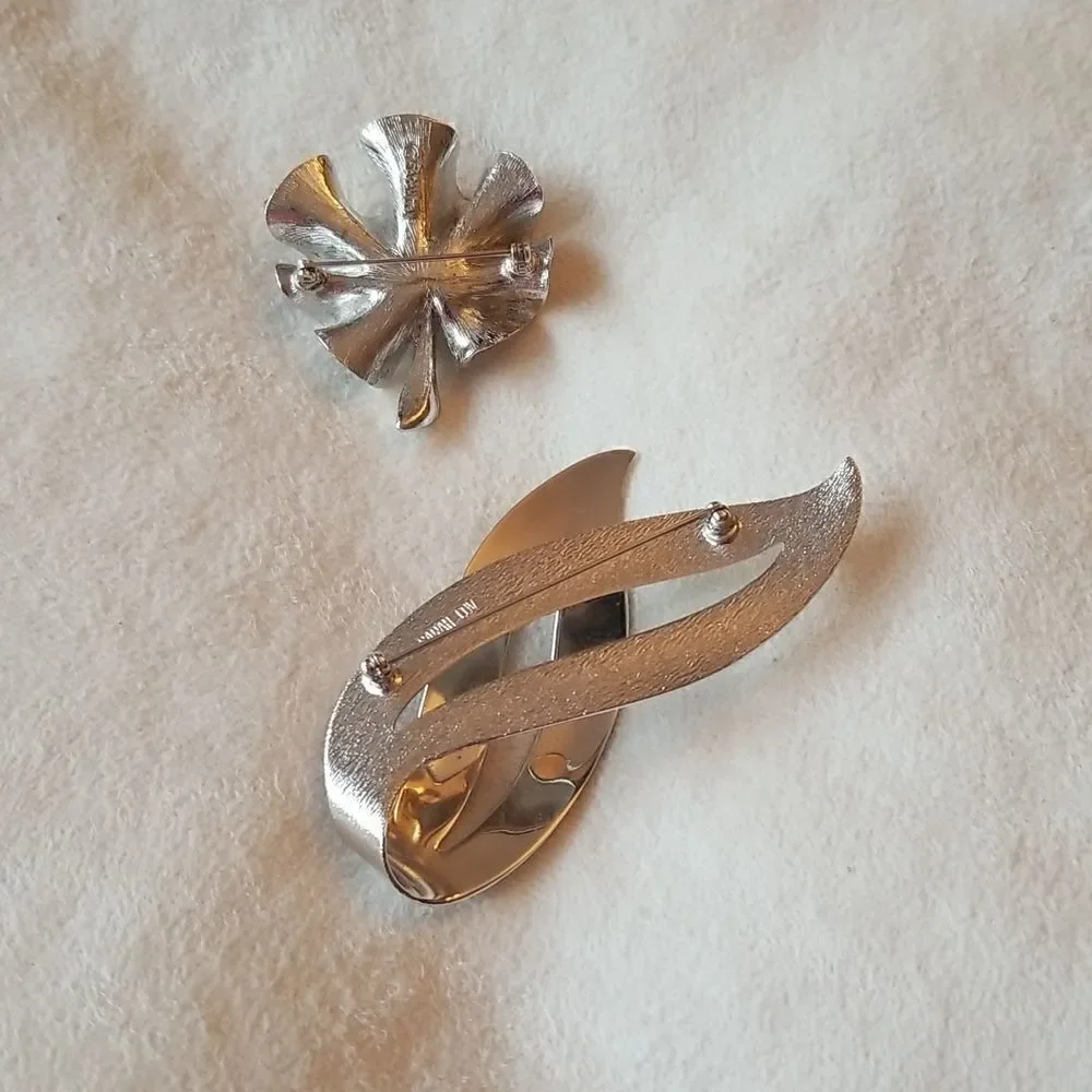 Sarah Coventry silver tone